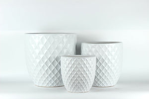 PLANTER CERAMIC DIAMOND WHITE [SZ:3/3 (40CM X 40CM)]