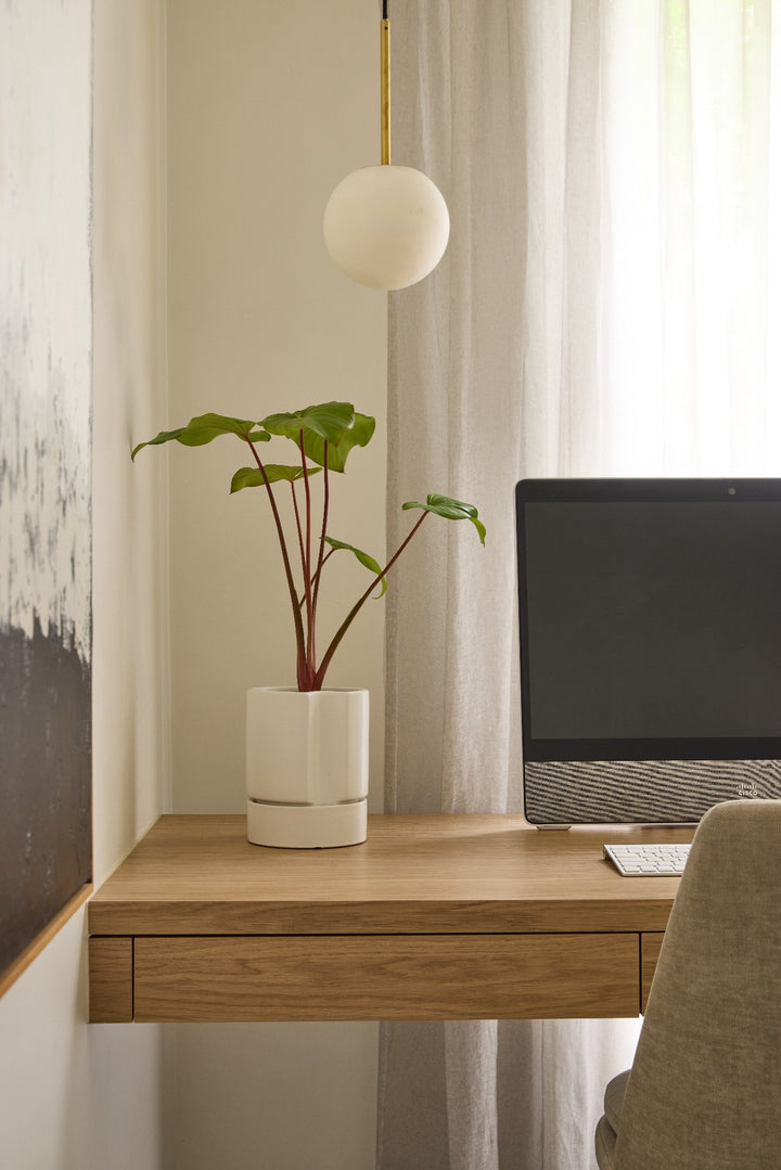KELLY PLANTER WHITE W/S 
